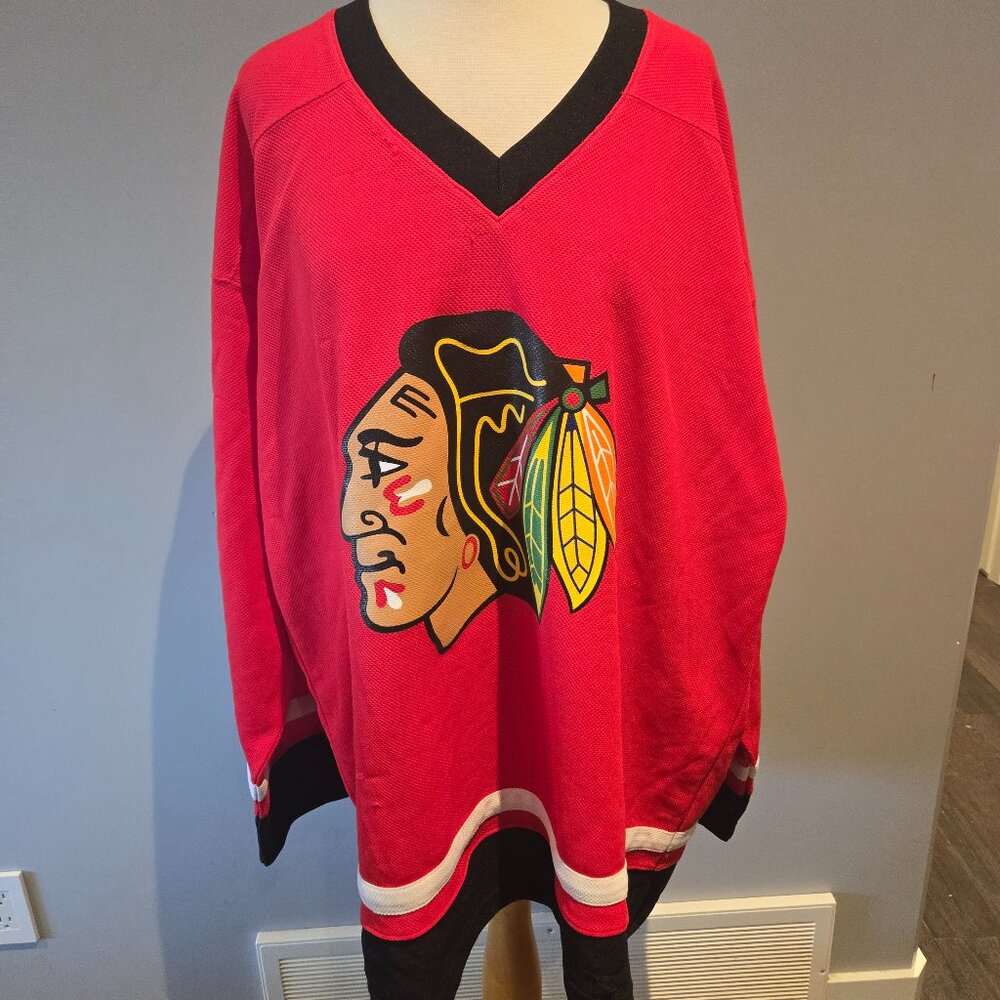 NHL Chicago Blackhawks Jonathan Toews Jersey | Size XL | Red
